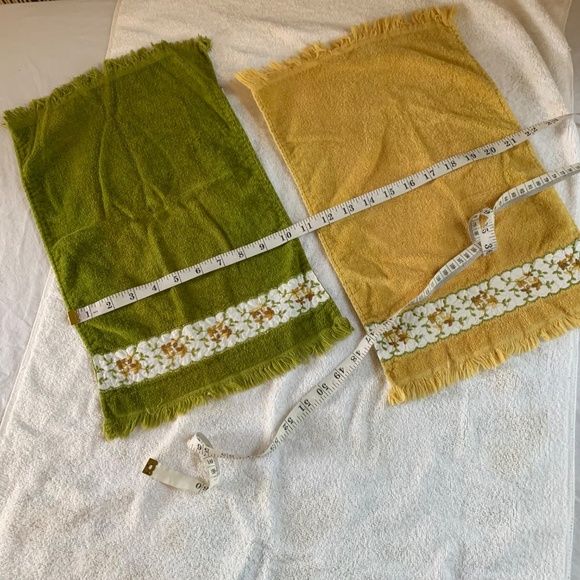 Vintage Deadstock  3 Pc White With Green/Yellow Floral  Fieldcrest Martex Towels - Picture 6 of 14